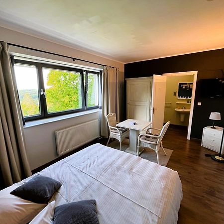 Les Alisiers Hotel Nadrin Exterior photo
